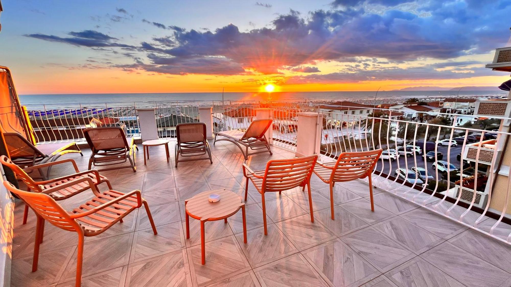 Hotel Medusa Lido di Camaiore Exterior foto